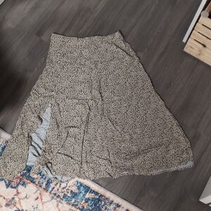 Elegant Black and White Patterned Women's Skirt